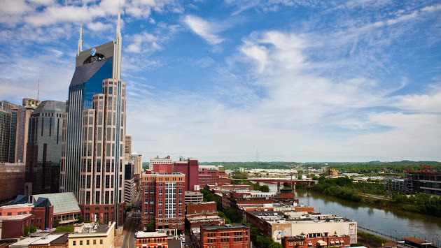 skyline nashville business booming